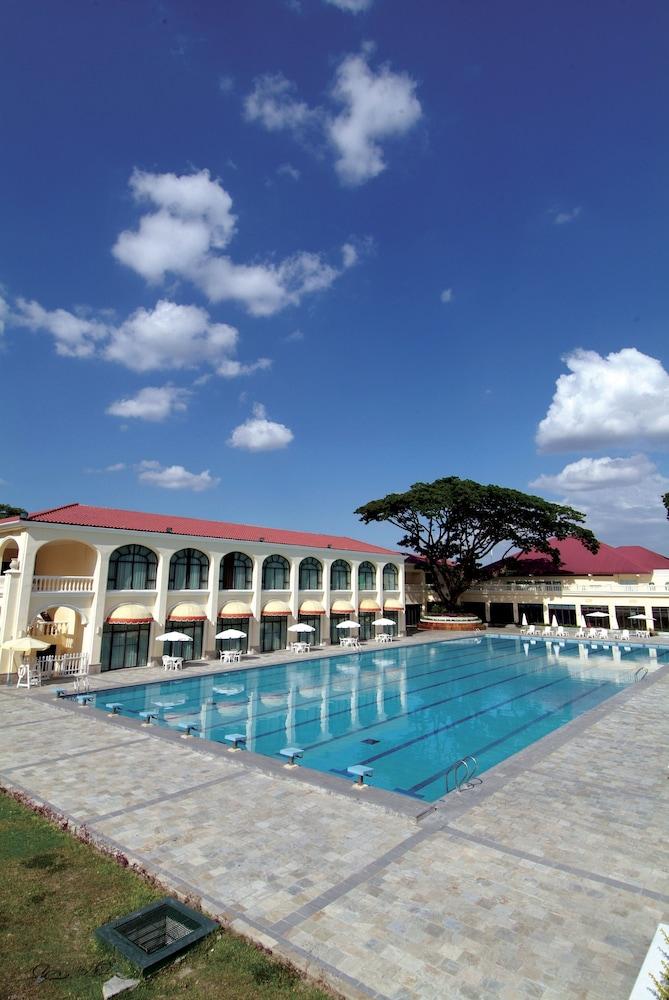Fontana Hotel And Villas - Fontana Hot Spring Leisure Parks Mabalacat Exteriér fotografie
