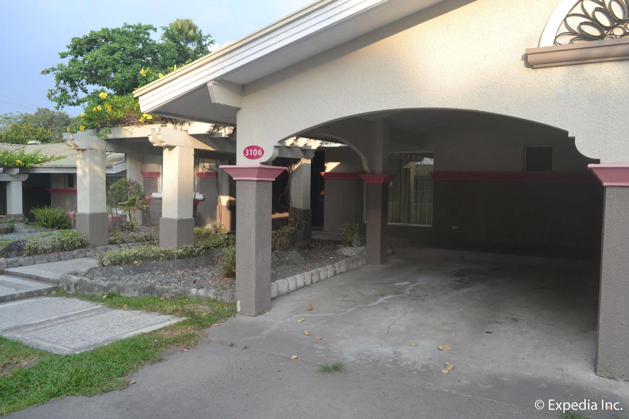 Fontana Hotel And Villas - Fontana Hot Spring Leisure Parks Mabalacat Exteriér fotografie