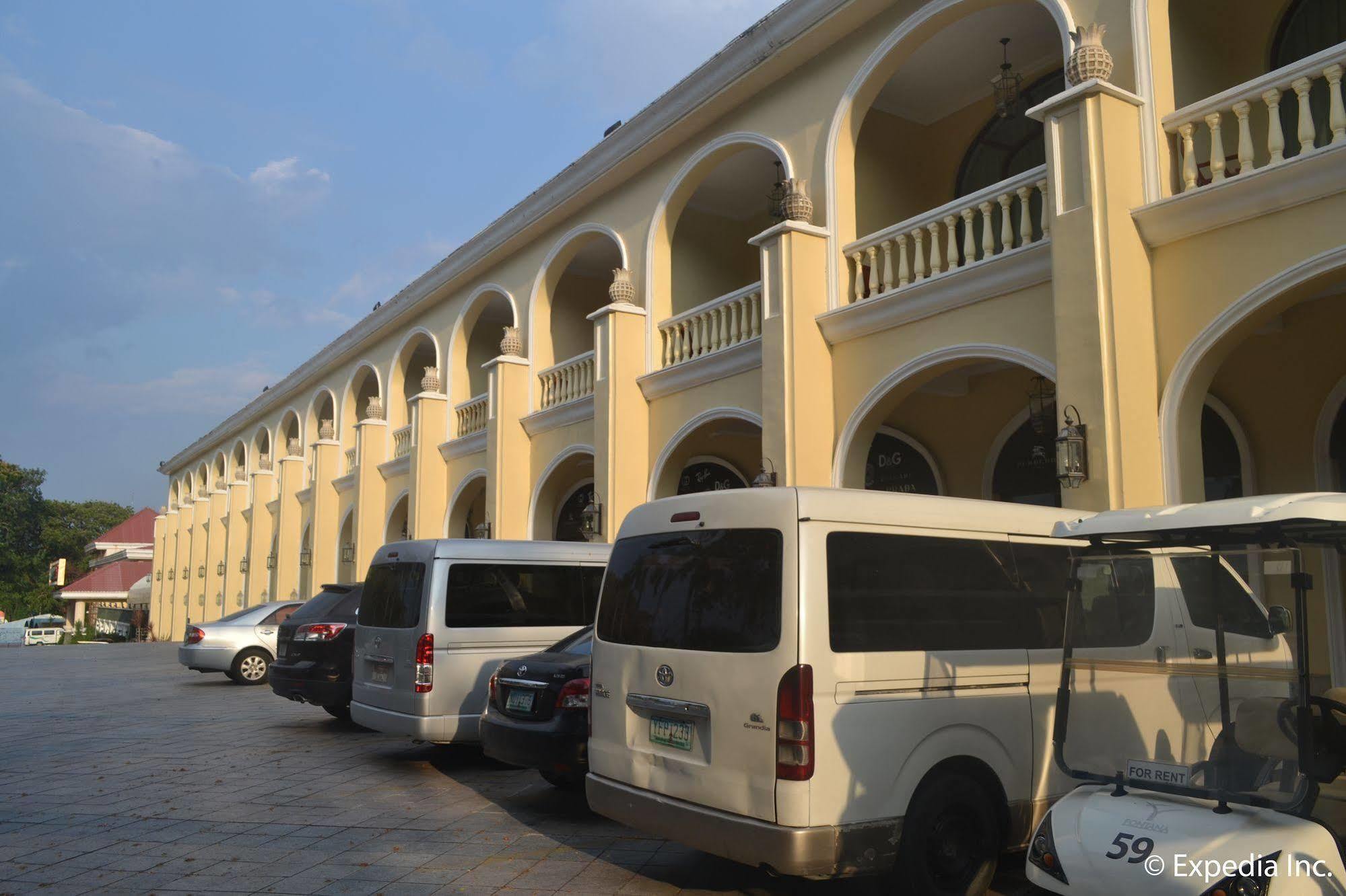 Fontana Hotel And Villas - Fontana Hot Spring Leisure Parks Mabalacat Exteriér fotografie